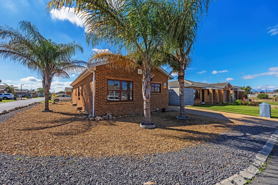 3 Bedroom Property for Sale in Zonnendal Western Cape